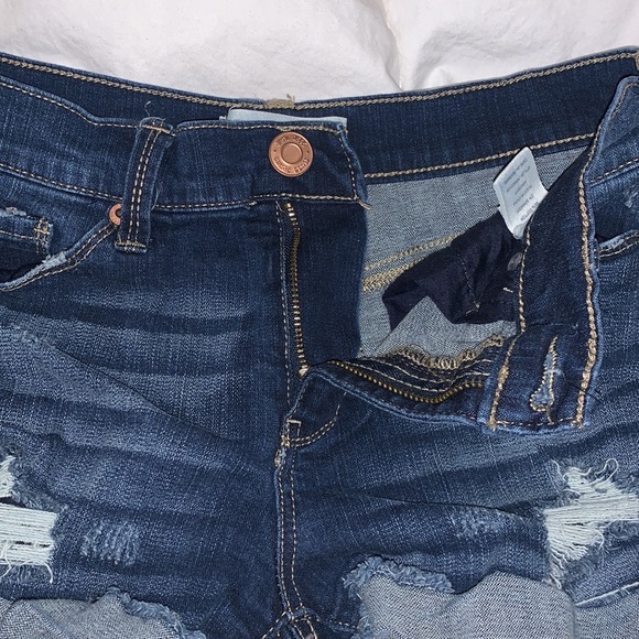 Juniors Mudd Stretch Distressed Jean Shorts - Picture 5 of 9